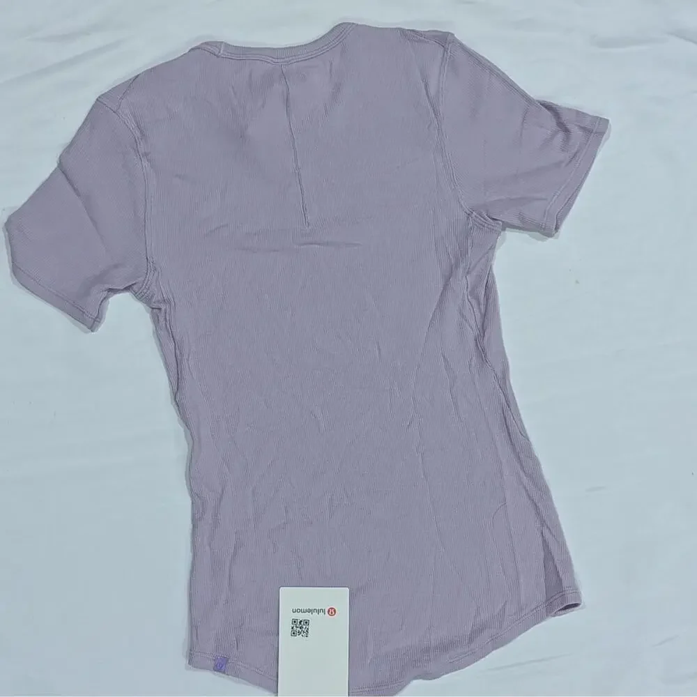 NWT Lululemon Hold Tight Short Sleeve Shirt Size 4 Lilac Ether Ribbed Modal Tee - Picture 4 of 7